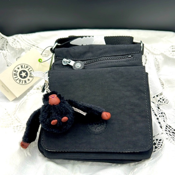 Kipling NWT Black Nylon Crossbody Travel Lightweight Purse (P0012) - Picture 3 of 10